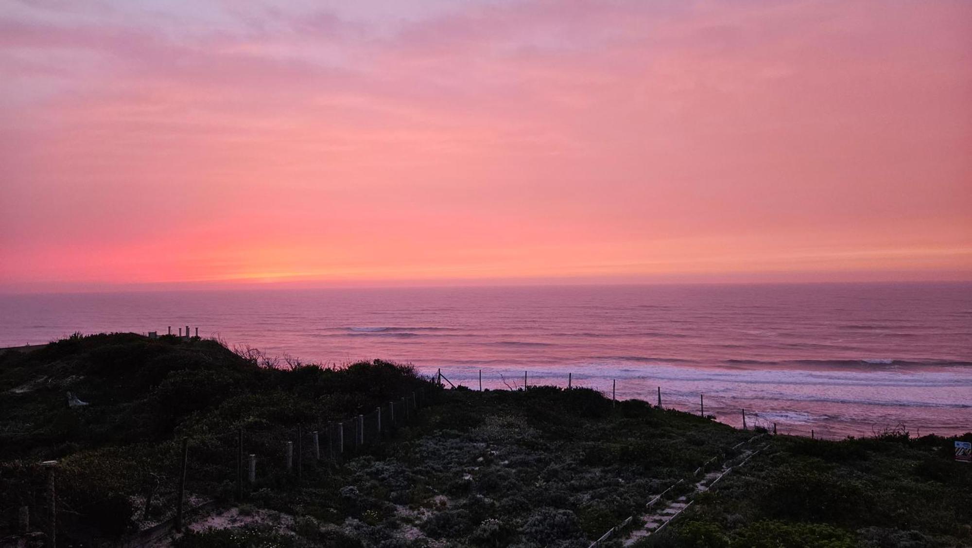 Nazare Uninterrupted Views And Sounds Of The Sea Apartment Pataias Exterior foto